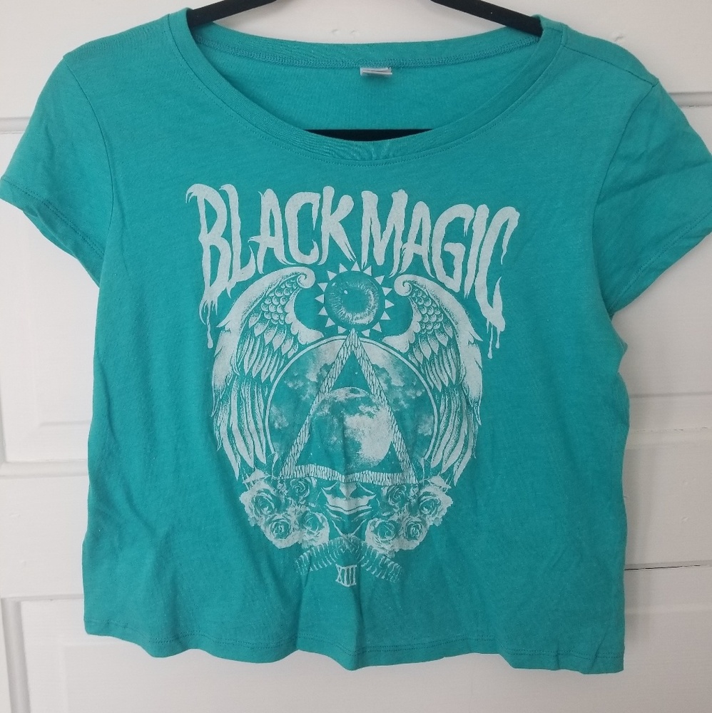 Black Magic Crop
